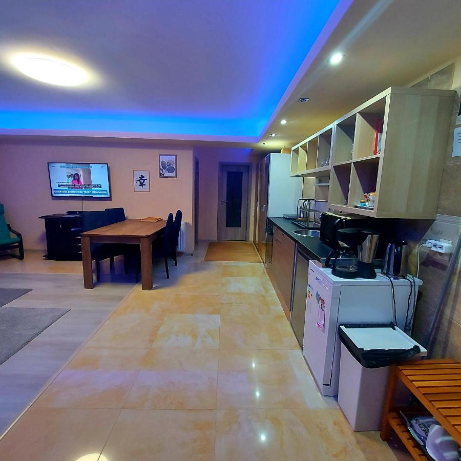 Kalinderu Skier'S Apartament Bellevue Buşteni Exterior foto