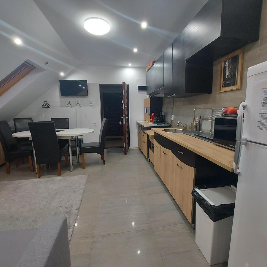 Kalinderu Skier'S Apartament Bellevue Buşteni Exterior foto